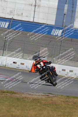 media/Nov-26-2022-Fastrack Riders (Sat) [[b001e85eef]]/Level 2/Session 3 Outside Turn 9/